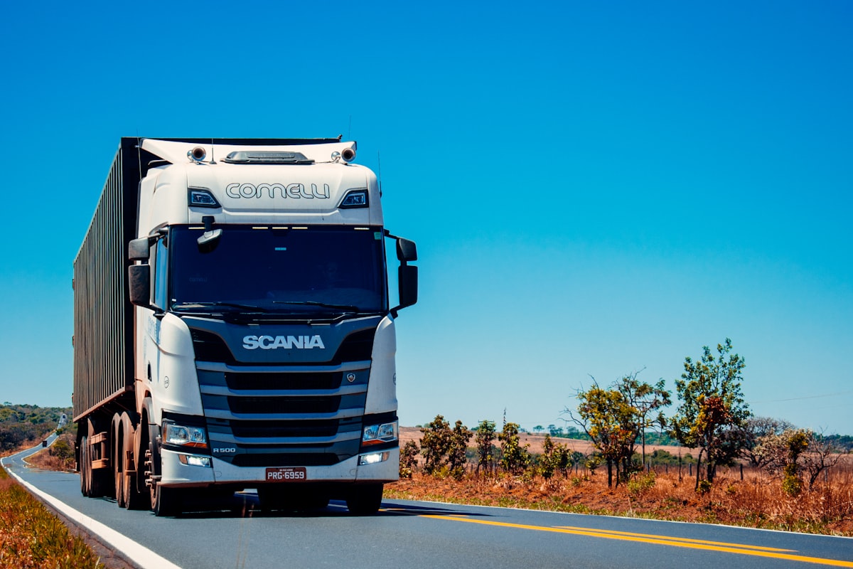 Manufacturing freight transport